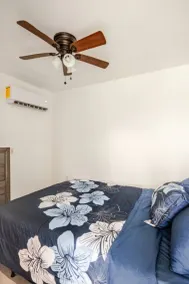 Small Studio apartment - Værelse