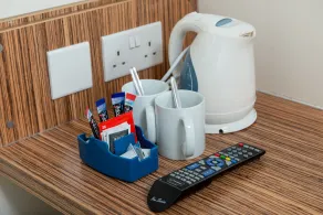 Go2 Portishead Marina Hotel - Room