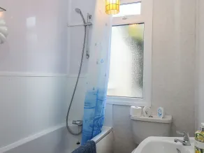 Highdown - Bathroom