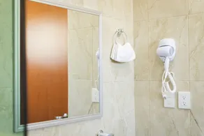 La Lola Hotel & Suites - Casa de banho