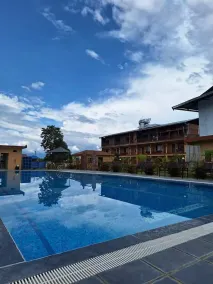 Sisai Park Village - Pool