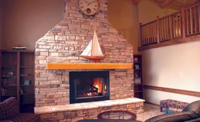 AmericInn by Wyndham Charlevoix - Hall