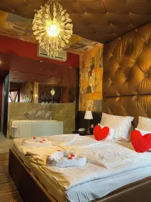 Hotel Corvin - Room