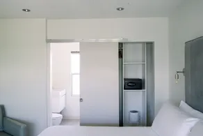 SCP Seven4One Hotel - Chambre
