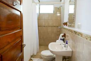 El Pacifico Hotel - Bathroom