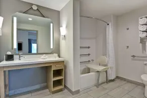 Homewood Suites by Hilton Lynchburg - Salle de bain