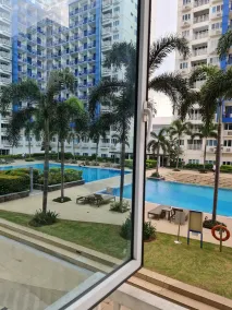 Sea Residences - Condo R Us - Chambre