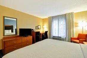 Fairfield Inn & Suites Dallas Medical/Market Center - Chambre