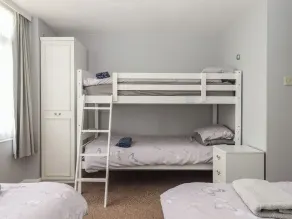 Dolphin Chalet - Zimmer
