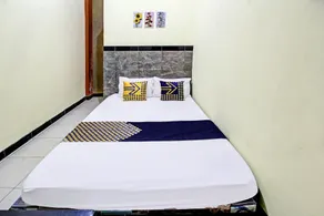 Hotel O Chikam House Syariah - Chambre