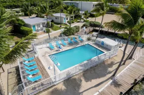 Fisher Inn Resort & Marina - Pool