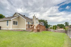 Grill, Fireplace & Fenced-In Yard: Thornton Home! - Intérieur