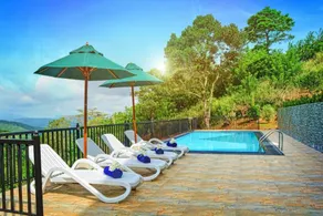 Grand Hills - Pool