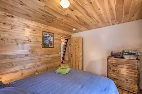 Cabin-inspired Home < 12 Mi to Sugarloaf Mtn! - Rom