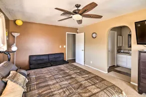 Bullhead City Home w/ Private Pool, Hot Tub & View - Interiør