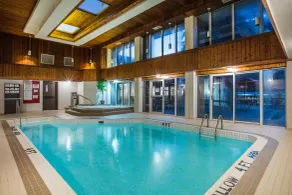 Ramada by Wyndham Jackson's Point - Piscine