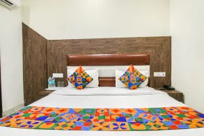 Hotel la vista - Room