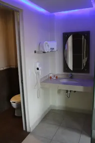 Motel Septimo Eclipse - Bad