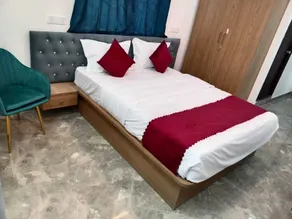 Royal Suites Outer Ring Road Bellandur, Bangalore - Rom
