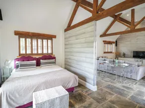 The Bit on the Side - Habitación