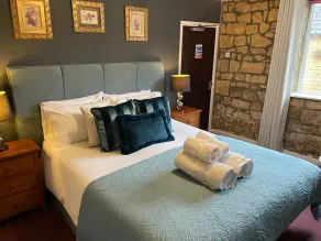 Broadlands - Room