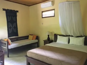 Cafe Wayan Cottages Senggigi - Chambre