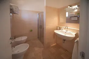 Antica Masseria Ficazzana - Tenuta - Badezimmer