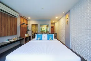 Cross Vibe Chiang Mai Decem, Nimman - Habitación