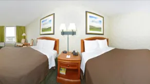 Americas Best Value Inn - Baltimore - Chambre