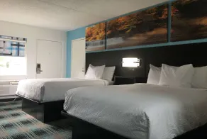 Days Inn by Wyndham Calhoun GA I-75 and US-41 - Rum