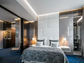 Hotel KINGS COURT - Chambre