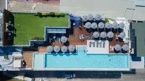 Hotel Clover Patong Phuket - Piscine