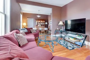 Pet-friendly Historic Library Home on Route 66 - Innvendig