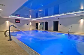 Hotel Mona Lisa Wellness & Spa - Piscina