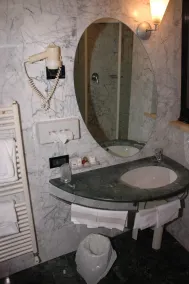 Hotel Michelangelo Palace & SPA - Bathroom