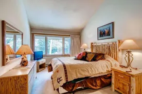 Lakeside Village 4 Bedroom Condo - Værelse