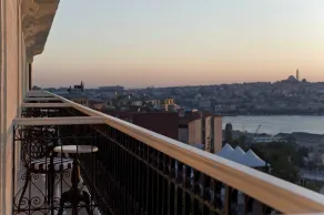 Pera Palace Hotel - View from room
