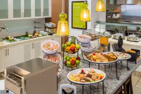 Hilton Garden Inn Wayne - Restaurant