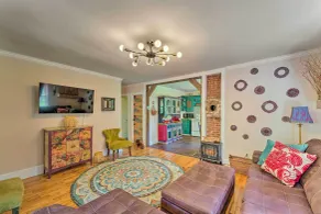 Colorful Bakersville Cottage: Views, Pets Allowed! - Interiør