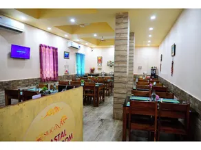 DhamStay Hotel Silicon Residency Puri - Restaurant