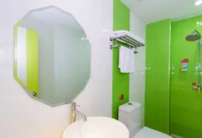 Heng 8 Hotel Tonglu South Yingchun Road - Badeværelse