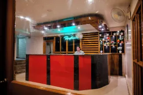 HOTEL COUNTRY INN - Réception