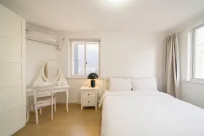 Tyms Xujiahui Premium 3BR APT Steps to Metro - Værelse