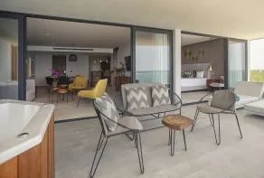 The Fives Oceanfront - Chambre