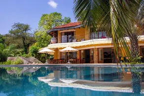 Bougainvillea Retreat  - Pool