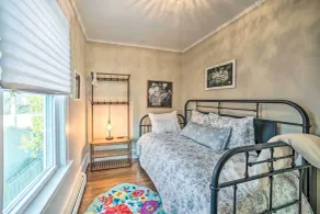 Family-Friendly Glens Falls Home w/ Sun Porch - Interiør