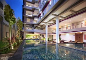 favehotel Sunset Seminyak - Pool