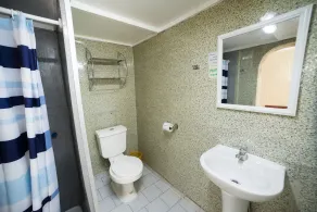Si Hotel - Bathroom