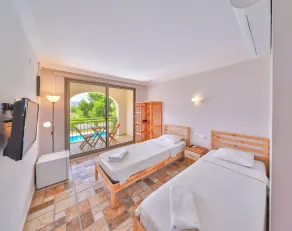 BURÇ HOTEL - Habitación