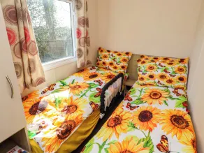 Sunflower Retreat - Rum